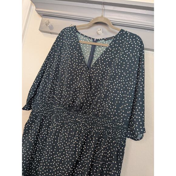 BLOOMCHIC Womens Plus Size 26 Jumpsuit Green White Polka Dots Pockets - Picture 2 of 7